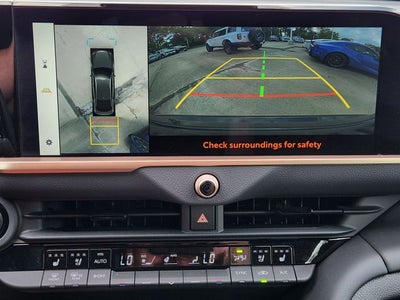 2025 Toyota Crown Platinum