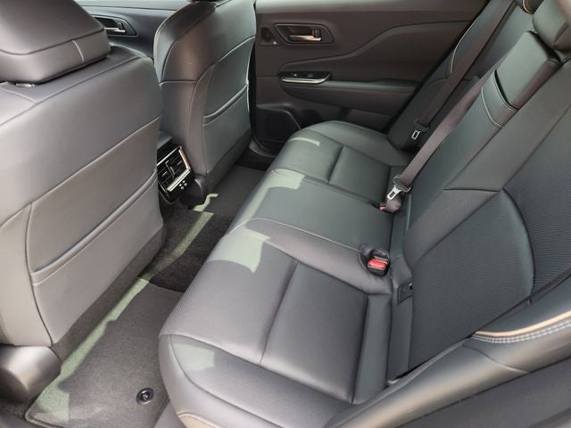 2025 Toyota Crown Platinum