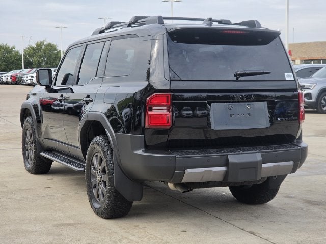 2027 Toyota Land Cruiser Base