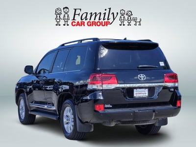 2018 Toyota Land Cruiser Base