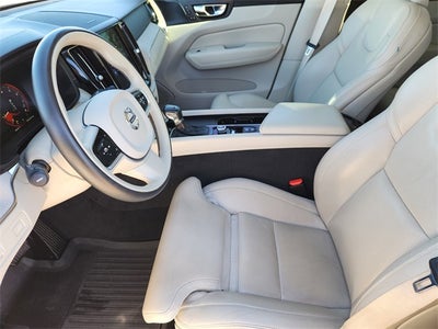 2021 Volvo XC60 T5 Inscription