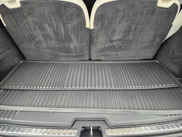 2025 Volvo XC90 Plug-In Hybrid T8 Ultra 7 Passenger