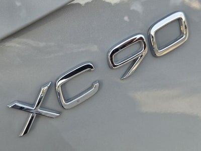 2025 Volvo XC90 B5 Core 2025.5