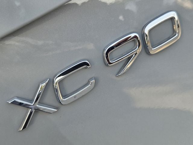 2025 Volvo XC90 B5 Core 2025.5