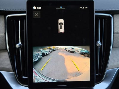 2025 Volvo XC90 B5 Core 2025.5