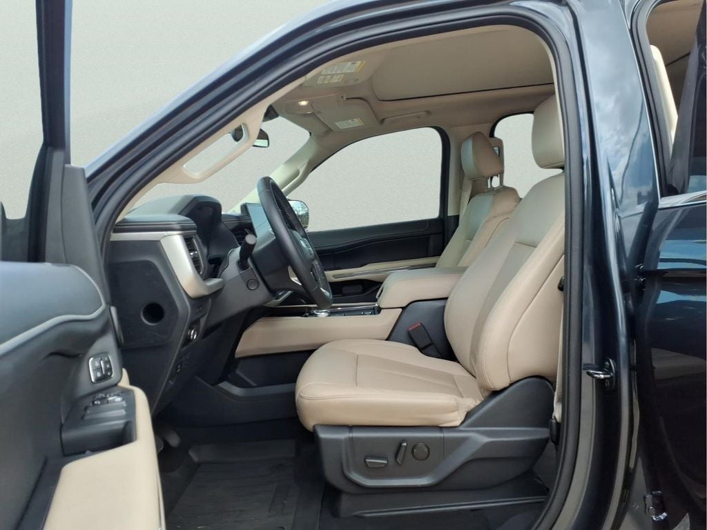 2023 Ford Expedition XLT