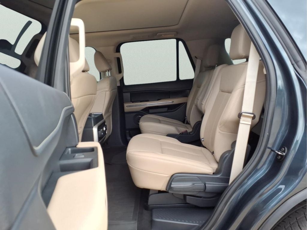 2023 Ford Expedition XLT