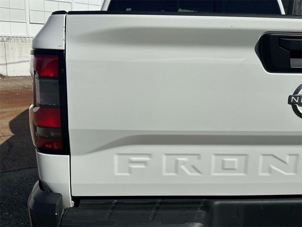 2025 Nissan Frontier S