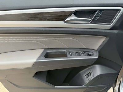 2023 Volkswagen Atlas 2.0T SE w/Technology