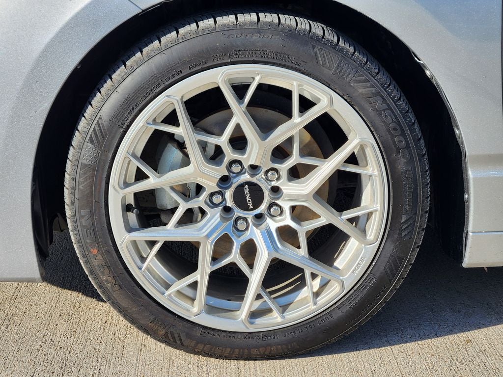 2021 Toyota Avalon Hybrid Limited