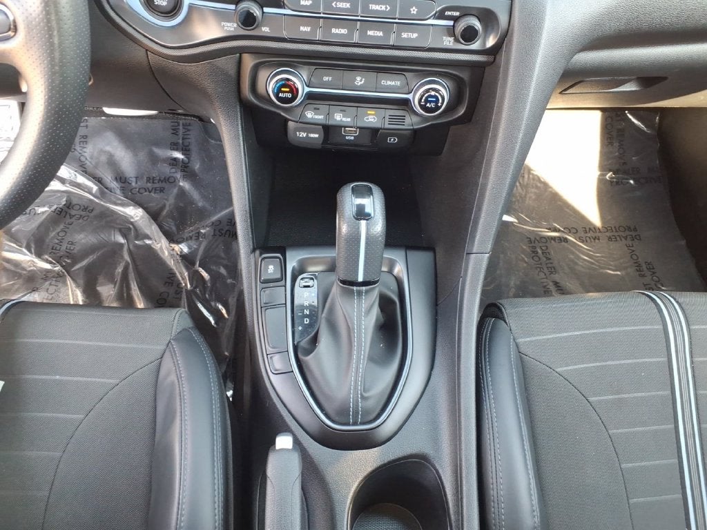 2022 Hyundai Veloster N Base