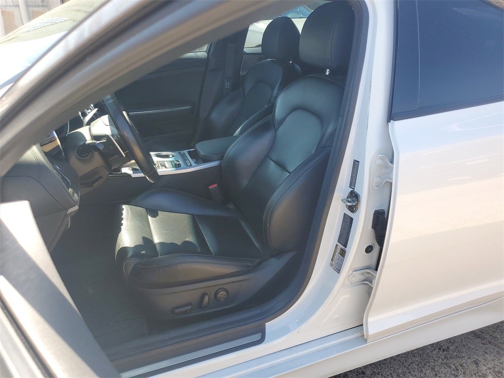 2022 Kia Stinger GT1