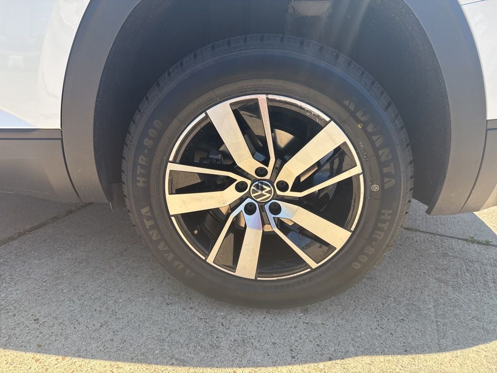 2023 Volkswagen Atlas 2.0T SE