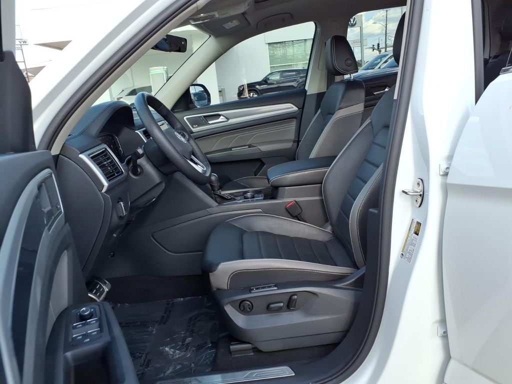 2023 Volkswagen Atlas 3.6L V6 SEL Premium R-Line