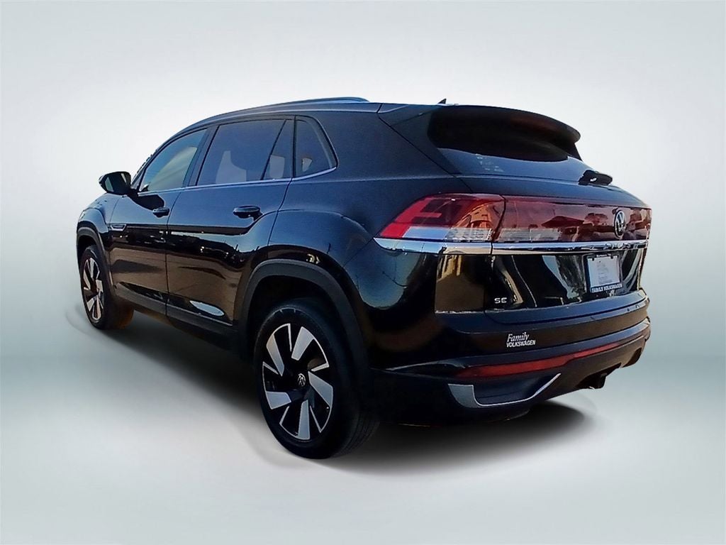 2025 Volkswagen Atlas Cross Sport 2.0T SE w/Technology