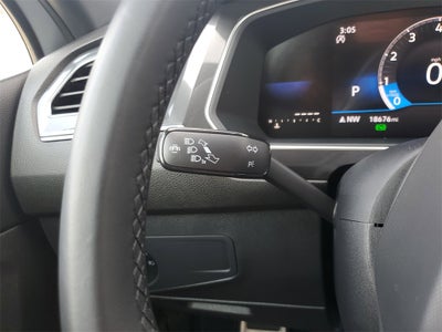 2023 Volkswagen Tiguan 2.0T SE R-Line Black