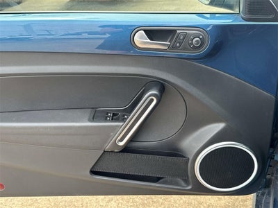 2019 Volkswagen Beetle Convertible 2.0T SE