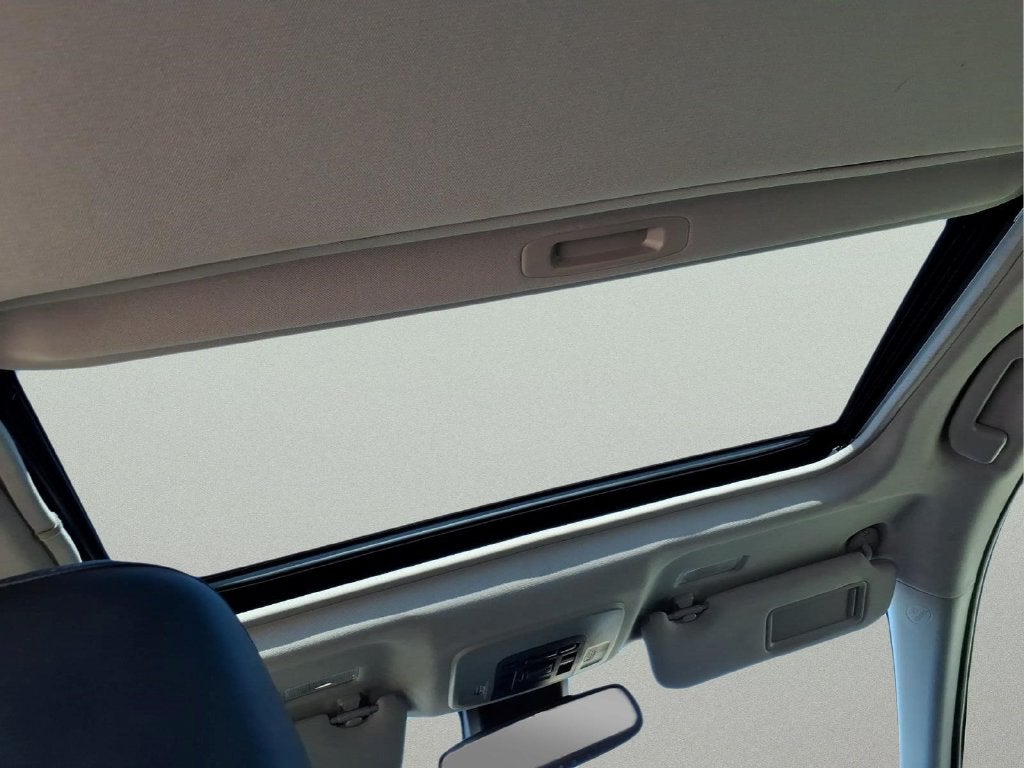 2021 Toyota Camry Hybrid XLE