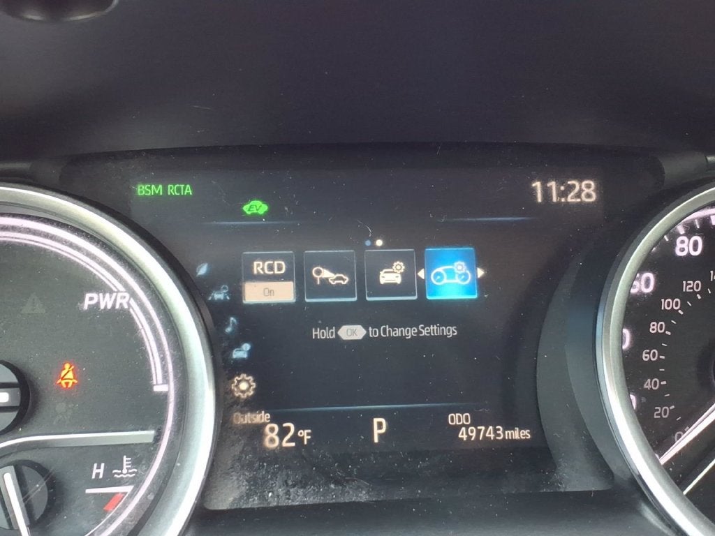 2021 Toyota Camry Hybrid XLE