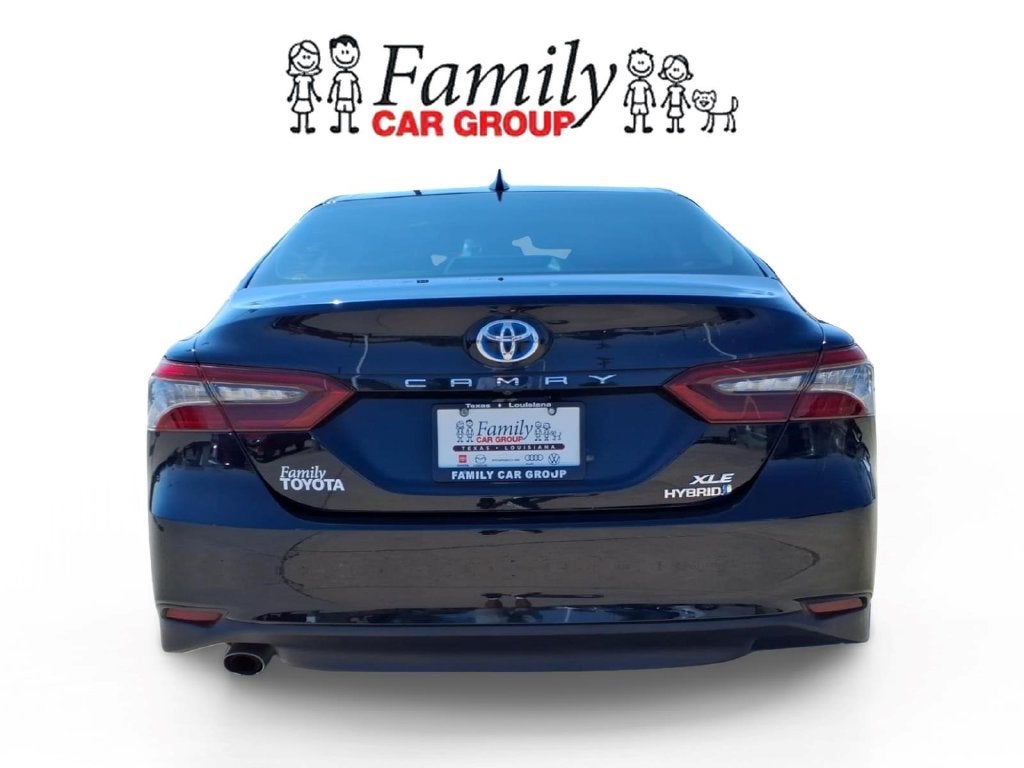 2021 Toyota Camry Hybrid XLE