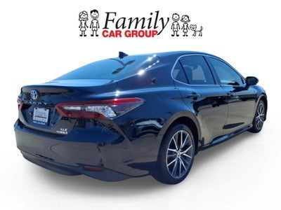 2021 Toyota Camry Hybrid XLE