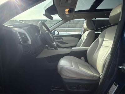 2022 Nissan Rogue SL