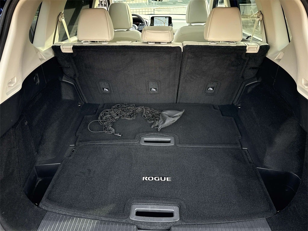 2022 Nissan Rogue SL