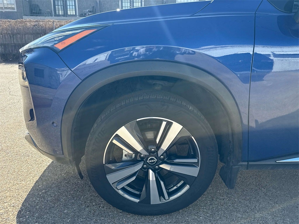 2022 Nissan Rogue SL