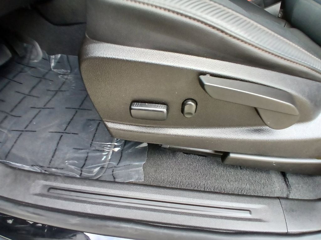 2022 GMC Canyon AT4 w/Cloth