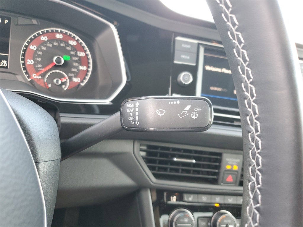 2021 Volkswagen Jetta R-Line