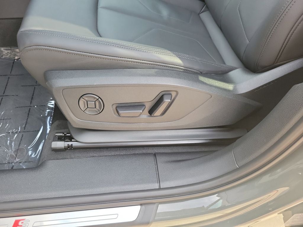 2025 Audi Q3 Premium S Line quattro