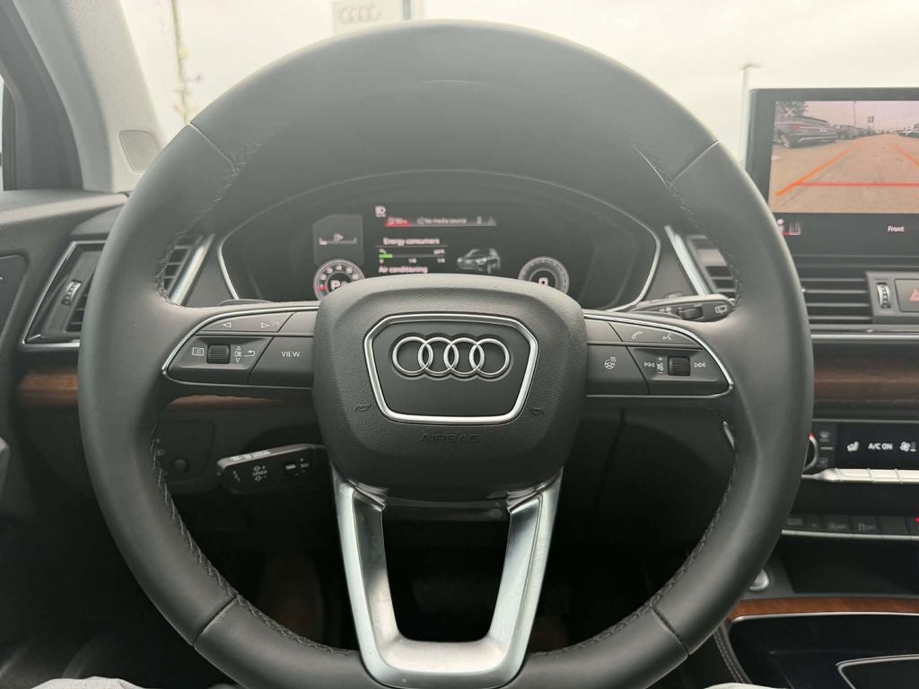 2023 Audi Q5 45 S line Premium quattro