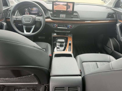 2023 Audi Q5 45 S line Premium quattro