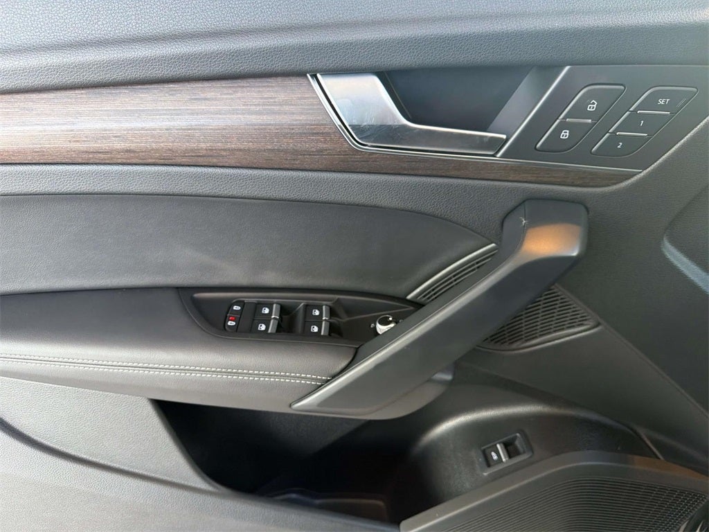 2025 Audi Q5 45 S line Premium Plus quattro