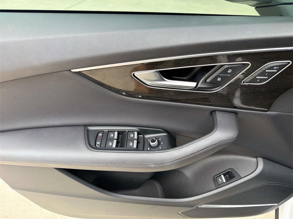 2023 Audi Q7 55 Premium Plus quattro