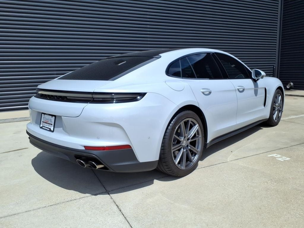 2024 Porsche Panamera Base