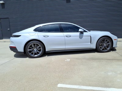 2024 Porsche Panamera Base