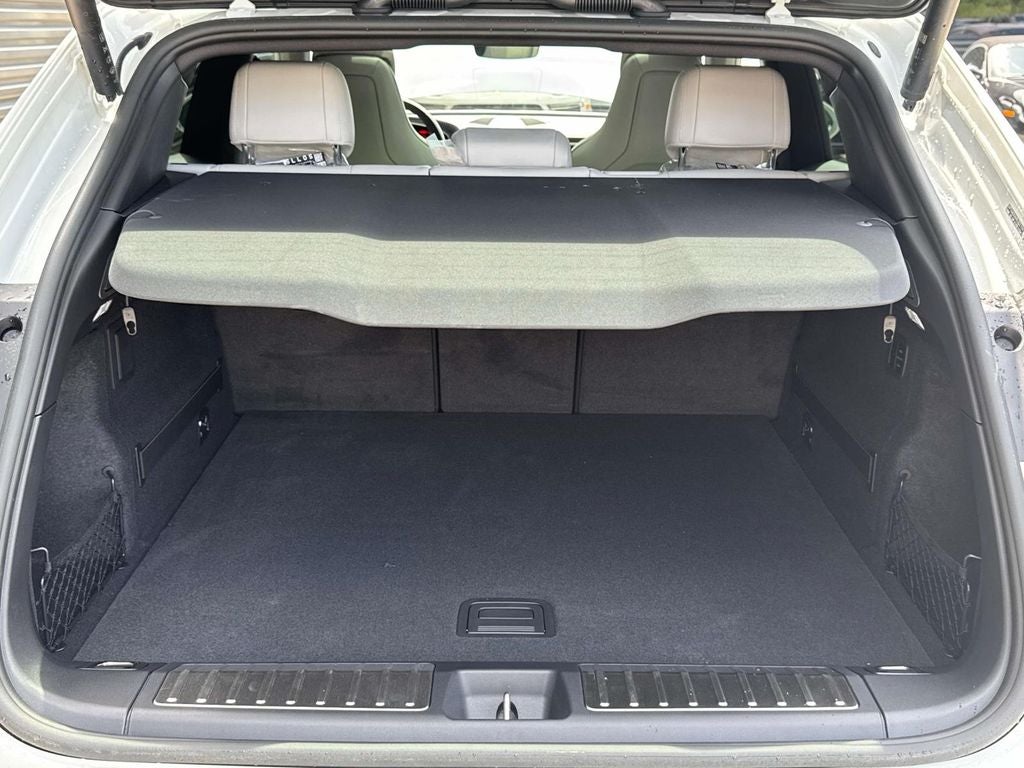 2024 Porsche Macan Electric 4