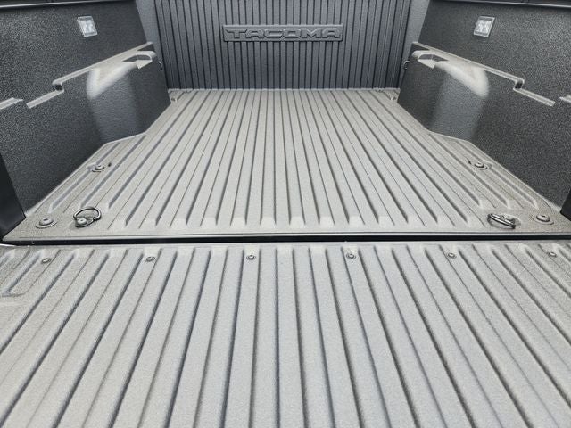 2025 Toyota Tacoma SR5 - Photo 26