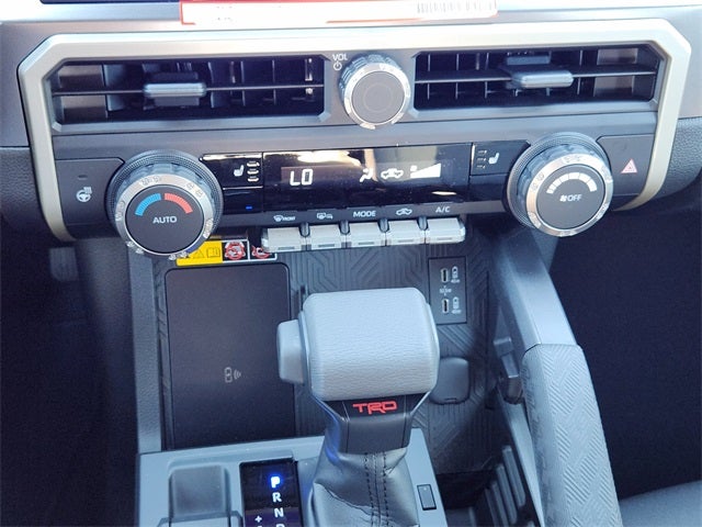 2025 Toyota Tacoma i-FORCE MAX Tacoma TRD Off-Road