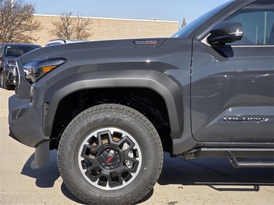 2025 Toyota Tacoma i-FORCE MAX Tacoma TRD Off-Road