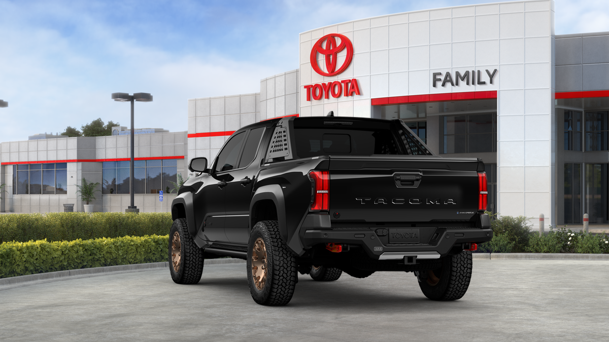 2026 Toyota Tacoma i-FORCE MAX Tacoma Trailhunter