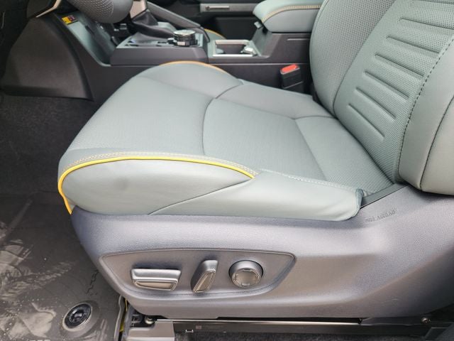 2026 Toyota Tacoma i-FORCE MAX Tacoma Trailhunter