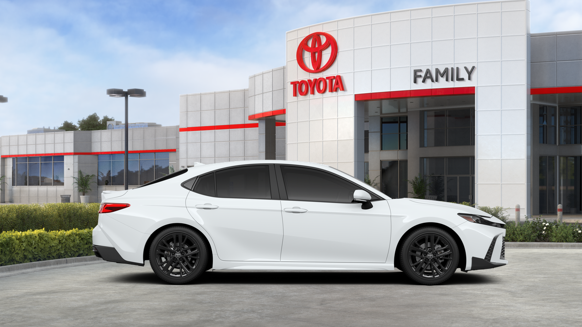 2026 Toyota Camry SE