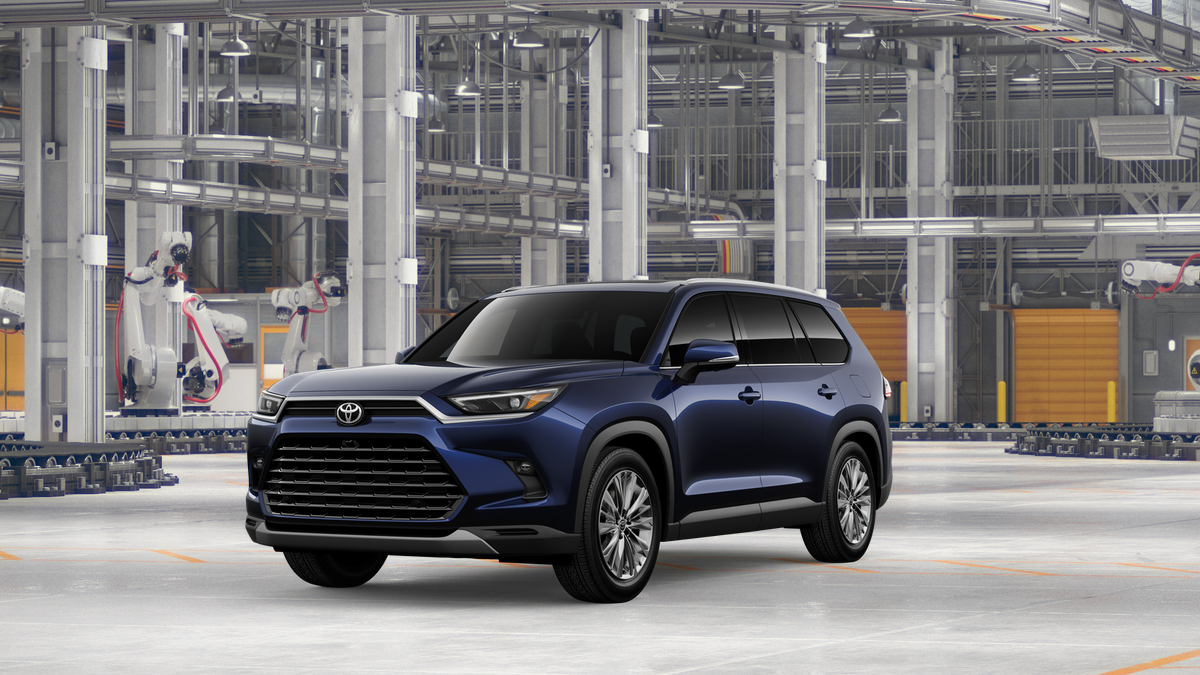 2026 Toyota Grand Highlander Platinum AWD's photo