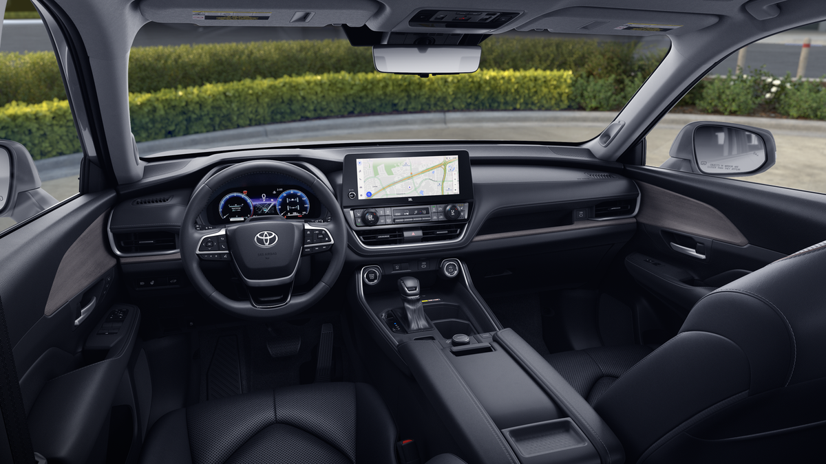 2026 Toyota Grand Highlander Platinum AWD's photo