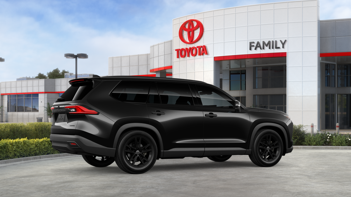 2026 Toyota Grand Highlander Hybrid Nightshade