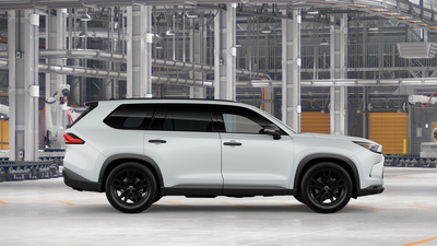 2026 Toyota Grand Highlander Hybrid Nightshade