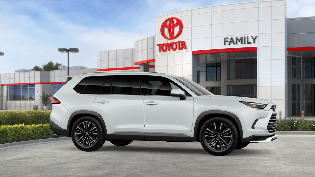 2026 Toyota Grand Highlander Hybrid MAX Platinum