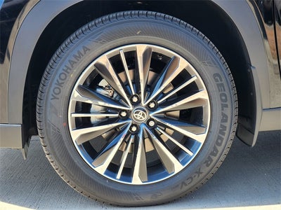 2026 Toyota Grand Highlander Hybrid MAX Platinum